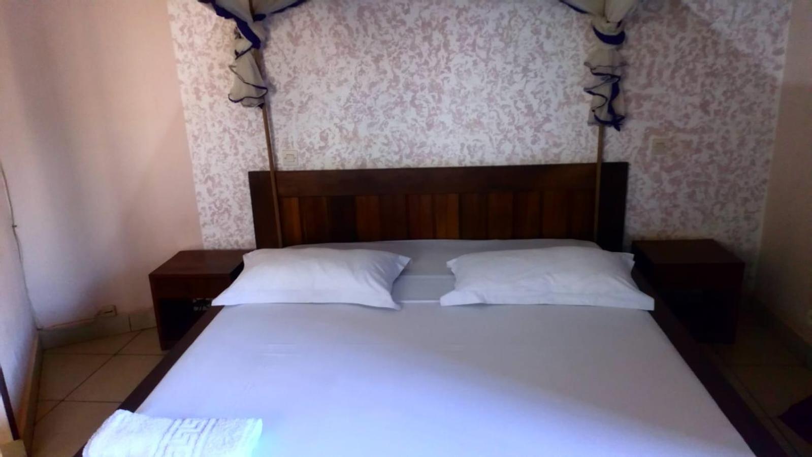 Central Hotel Antsiranana Zewnętrze zdjęcie