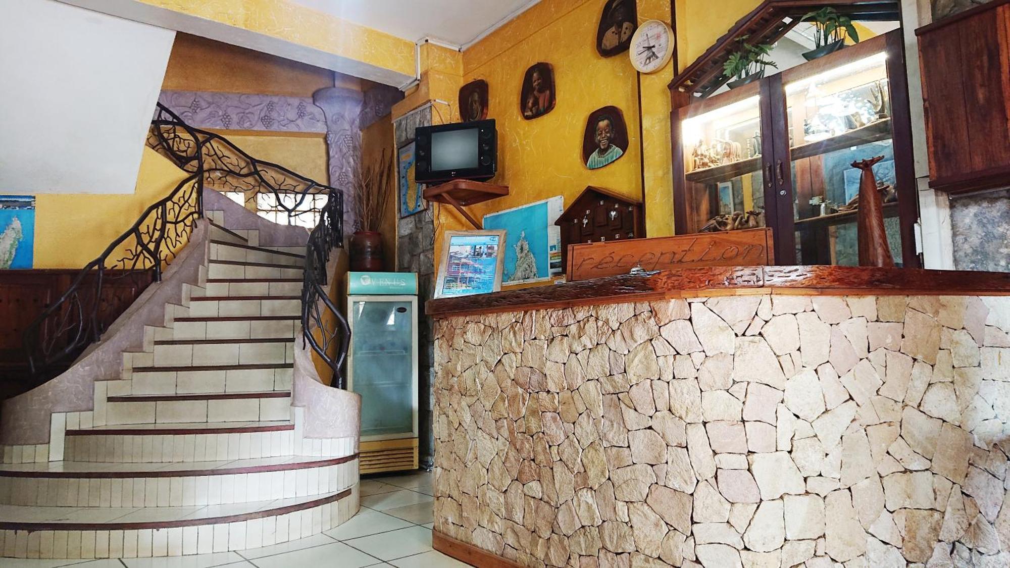 Central Hotel Antsiranana Zewnętrze zdjęcie
